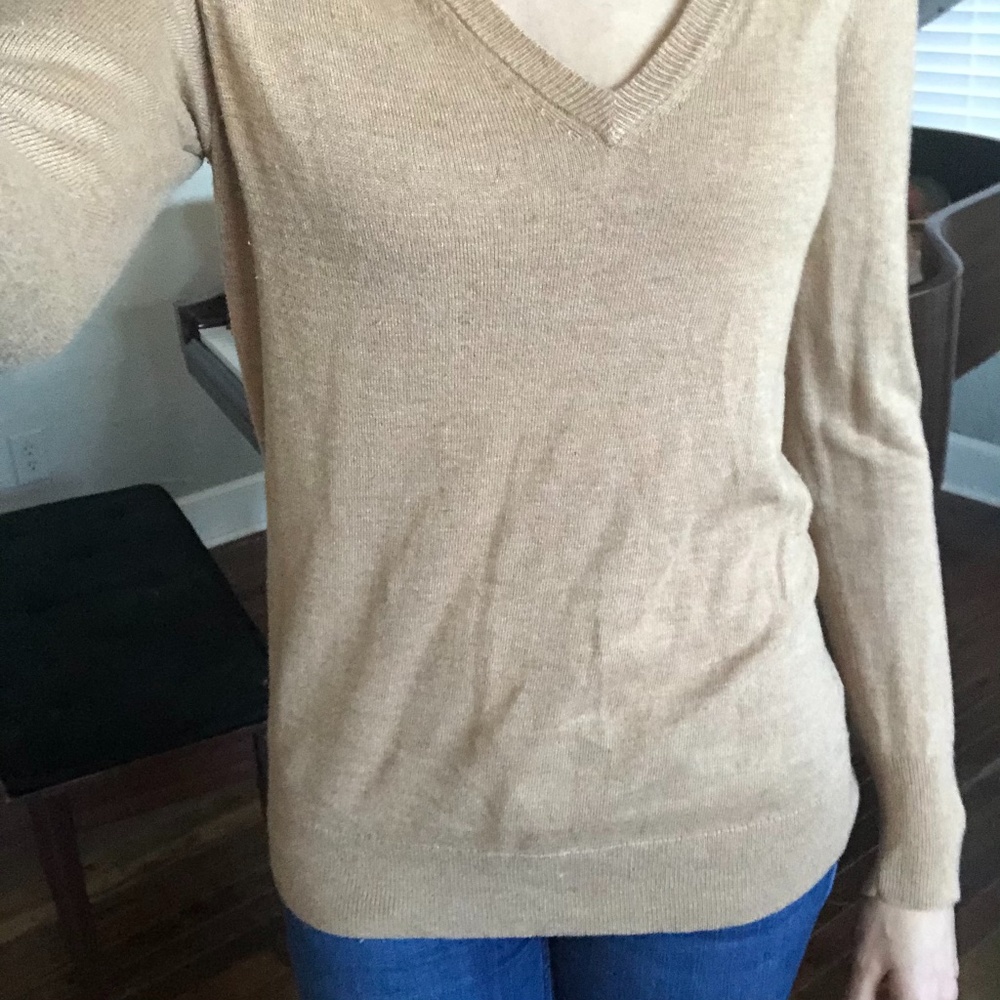 V-Neck Tan Long-Sleeved Sweater
